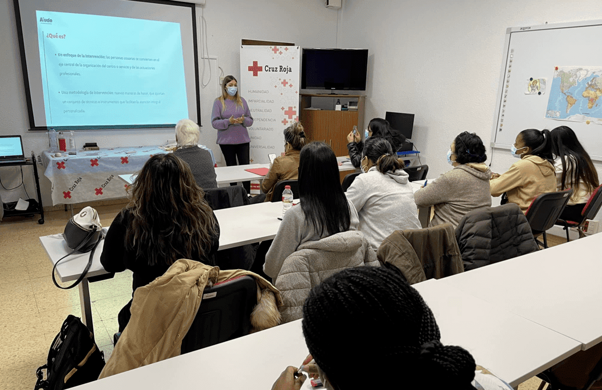 Curso presencial de cuidados en la Cruz Roja Mislata